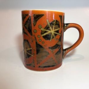 Retro patterned coffee mug